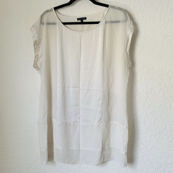 Eileen Fisher Top Women L Ivory Boxy Silk Satiny Lagenlook Chic Feminine Classy - Picture 1 of 7